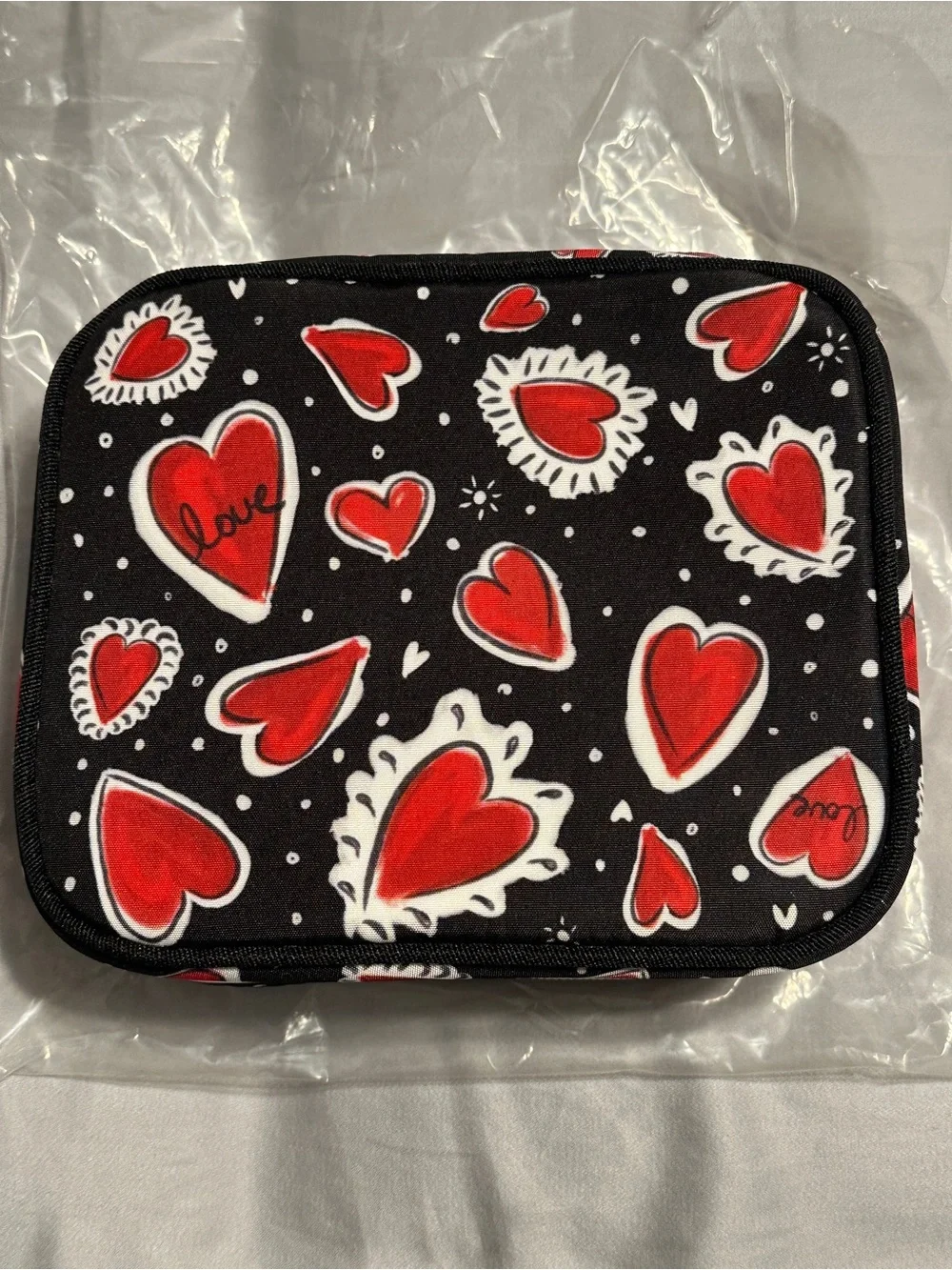 Brighton Hearts A Flutter Travel Jewelry Case w Red Heart Design in Black